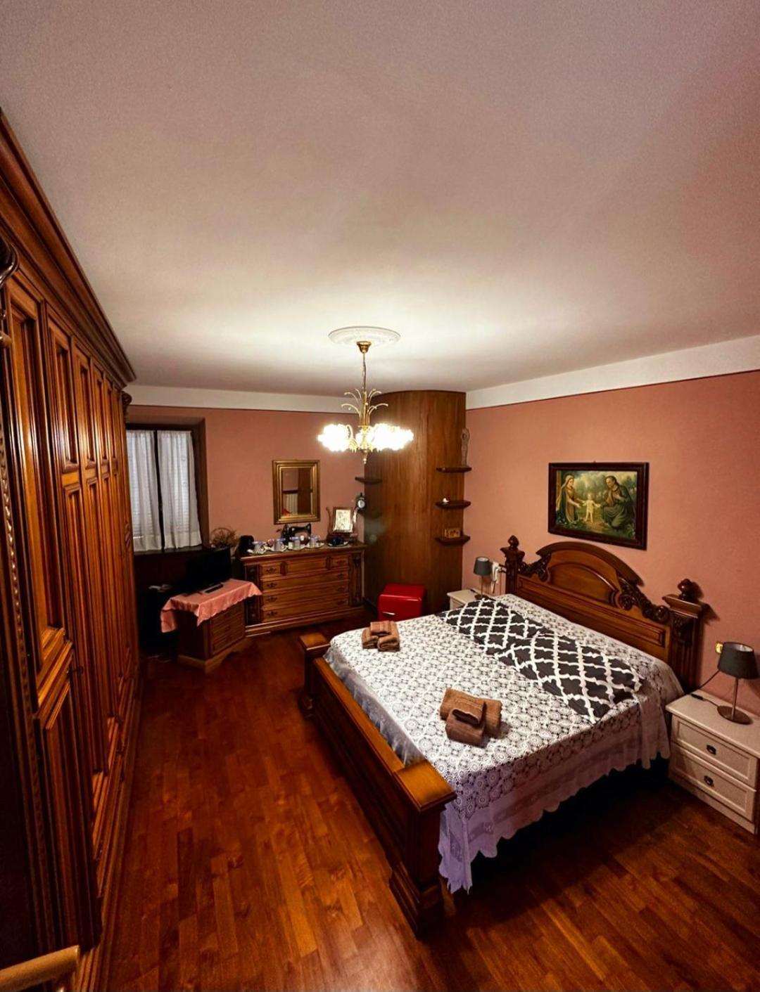 A Collodi Io & Mamma100 M Dal Parco Di Pinocchio Bed & Breakfast Room photo